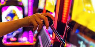 Responsible gaming and privacy reminders for Bangladesh adults on 7000bet apk